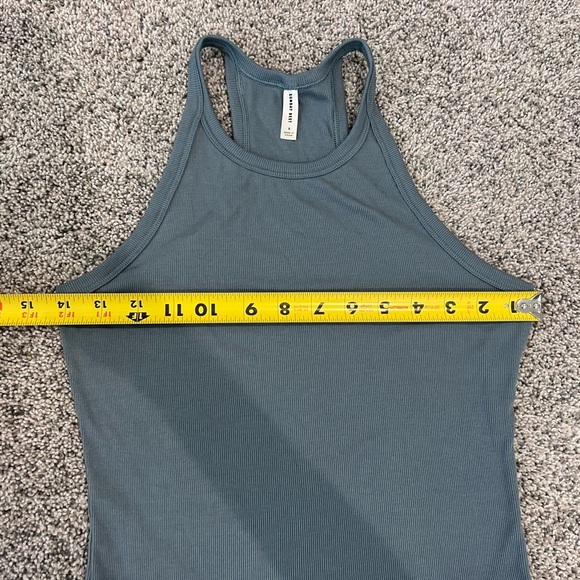 Aritzia Sunday Best Blue Super Soft Stretchy Ribbed Tank Top Women’s Size Small - Picture 5 of 8